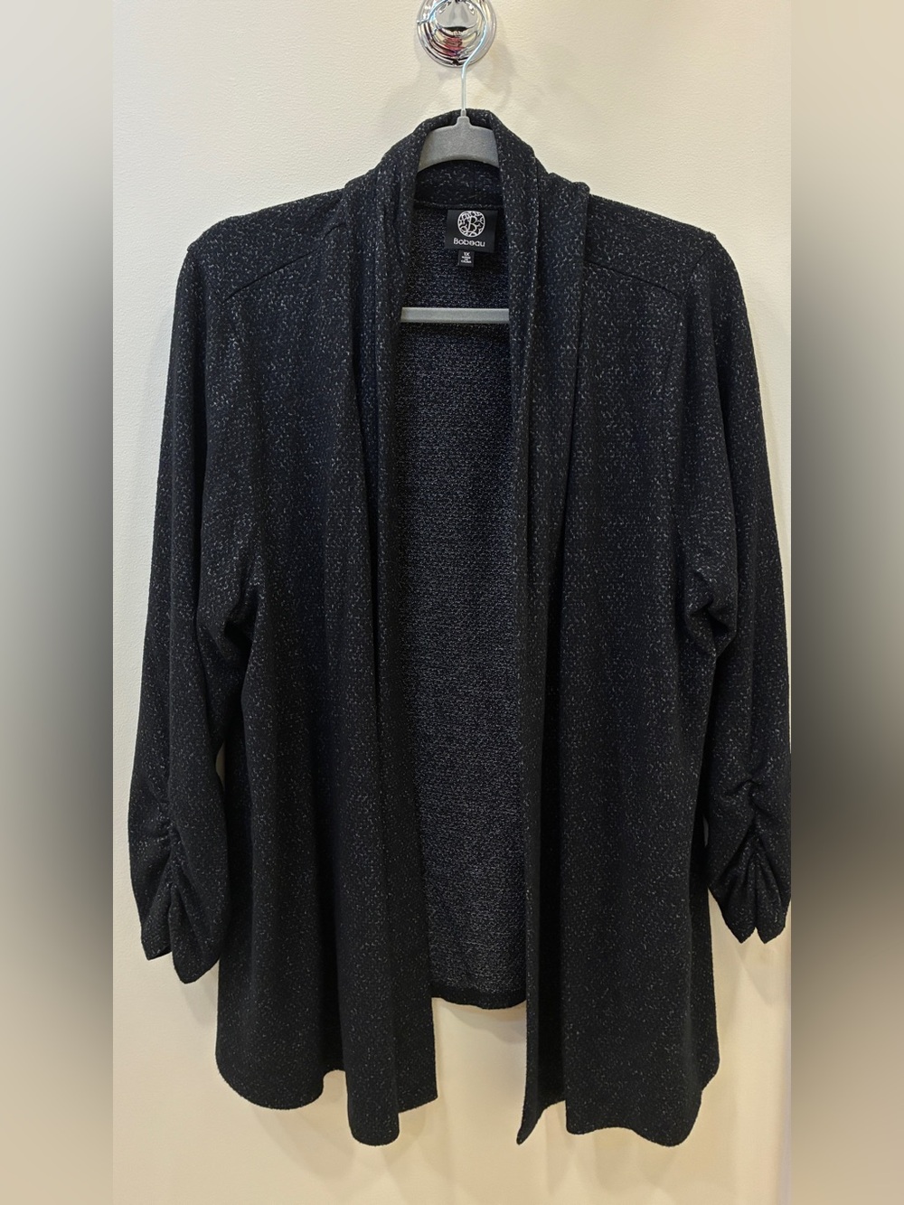 bobeau Black and Grey Open-Front Cardigan